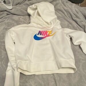 Nike girls cropped hoodie